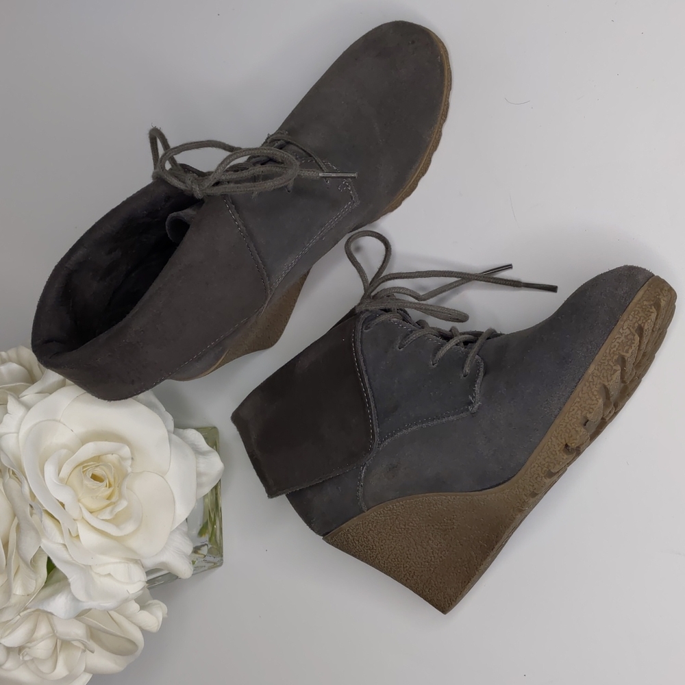 MIA GREY ankle Booties size 8.5